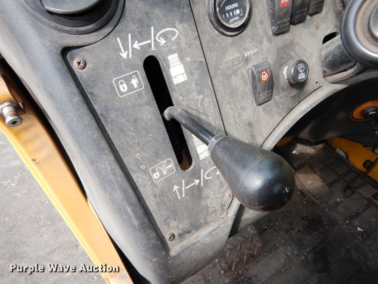 image for item II9603 2009 Caterpillar TL943  telehandler