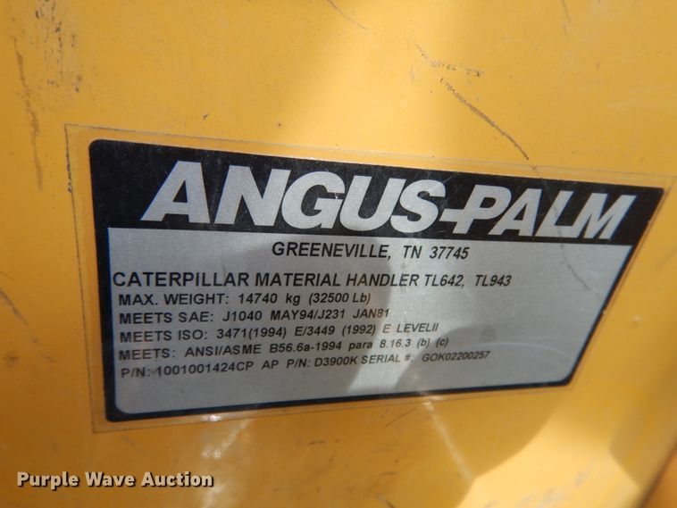 image for item II9603 2009 Caterpillar TL943  telehandler