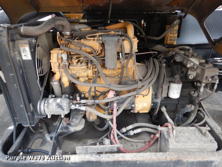 image for item II9603 2009 Caterpillar TL943  telehandler