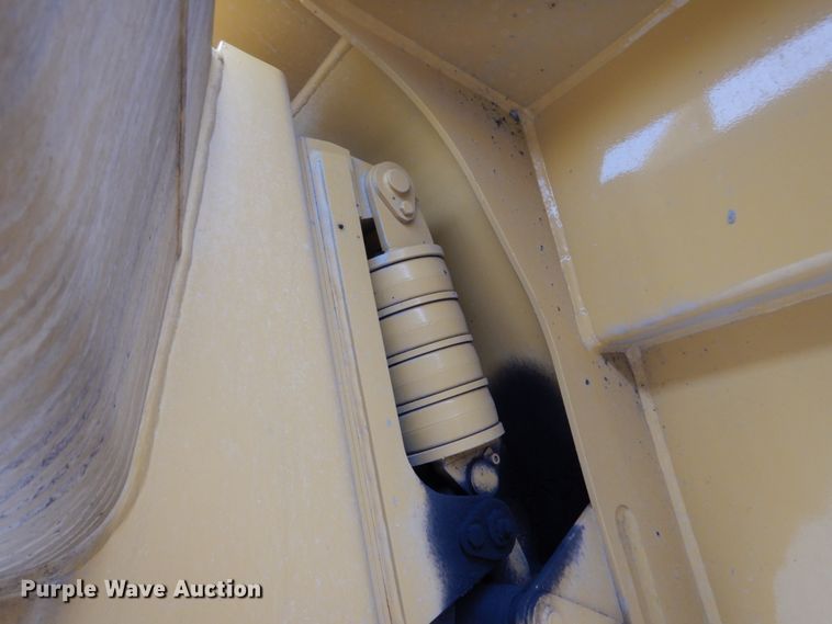 image for item II9605 Caterpillar 740EJ  haul truck ejection bed