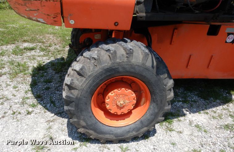 image for item II9609 1996 JLG 600S  boom lift