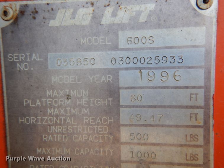 image for item II9609 1996 JLG 600S  boom lift