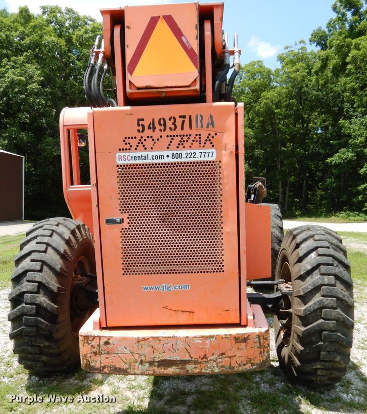 image for item II9610 2005 JLG Skytrak 10054  telehandler