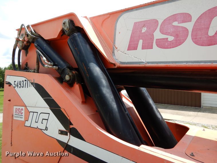 image for item II9610 2005 JLG Skytrak 10054  telehandler