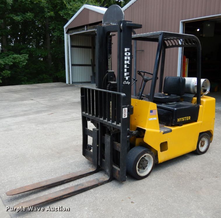 image for item II9611 Hyster S60XL  forklift