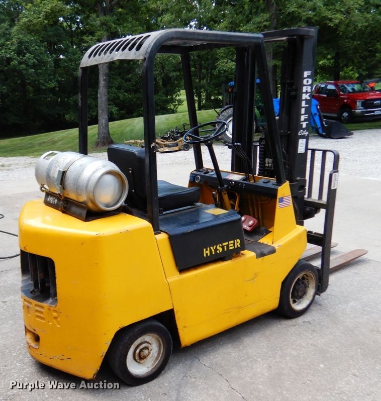 image for item II9611 Hyster S60XL  forklift