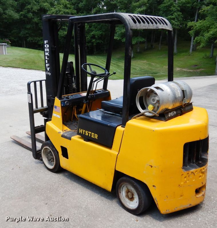 image for item II9611 Hyster S60XL  forklift