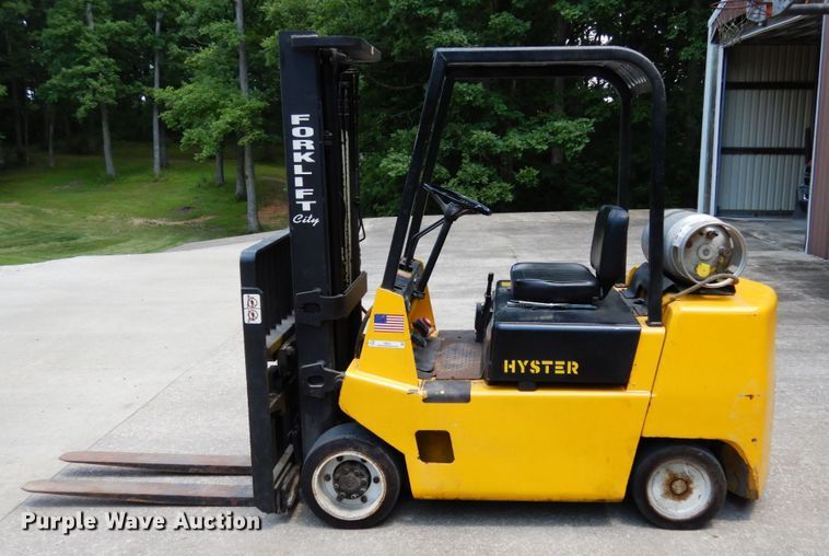 image for item II9611 Hyster S60XL  forklift