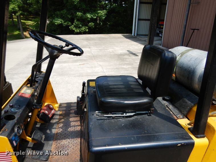 image for item II9611 Hyster S60XL  forklift