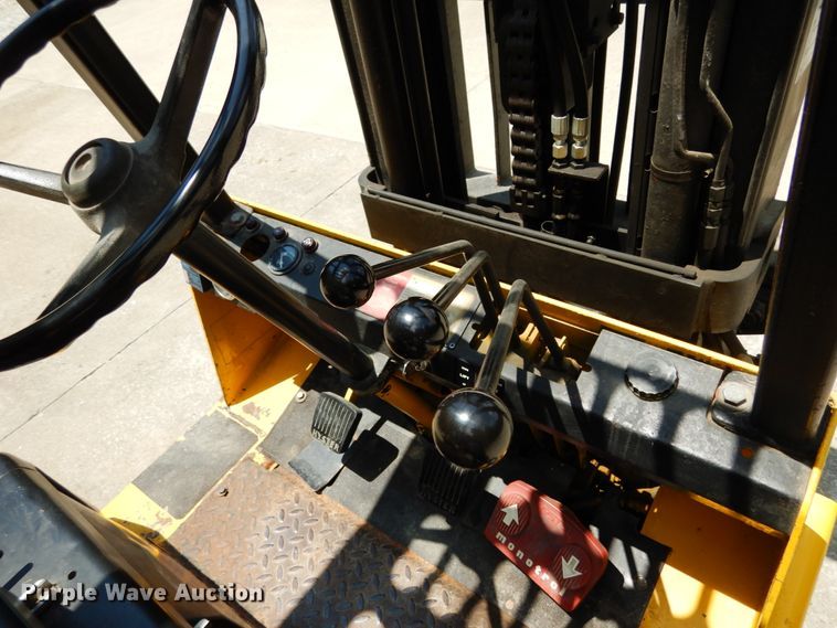 image for item II9611 Hyster S60XL  forklift