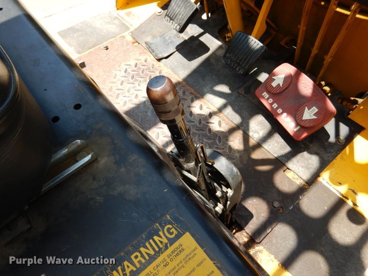 image for item II9611 Hyster S60XL  forklift