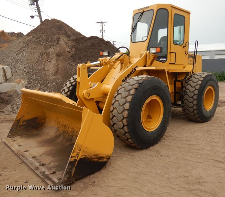image for item IL9870 1989 Komatsu WA180  wheel loader