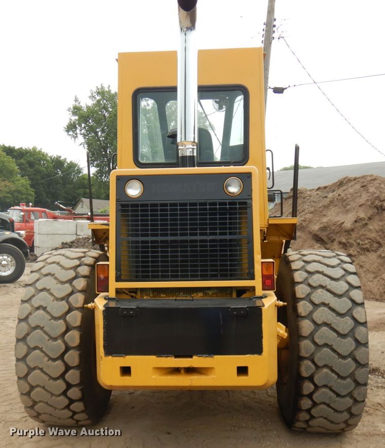 image for item IL9870 1989 Komatsu WA180  wheel loader
