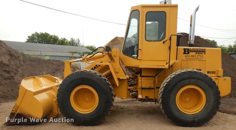 image for item IL9870 1989 Komatsu WA180  wheel loader