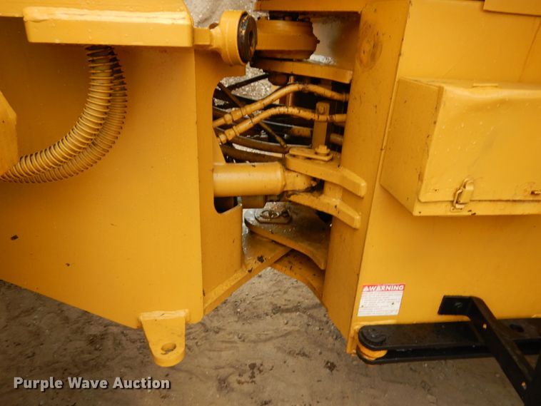 image for item IL9870 1989 Komatsu WA180  wheel loader