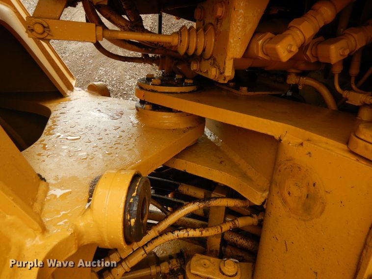 image for item IL9870 1989 Komatsu WA180  wheel loader