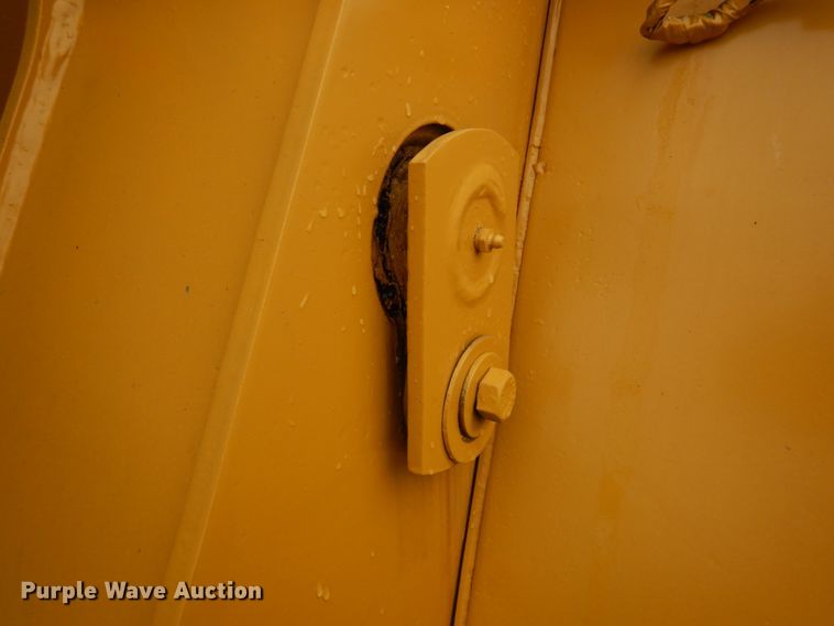 image for item IL9870 1989 Komatsu WA180  wheel loader