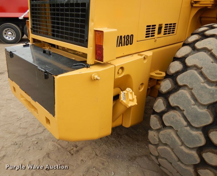 image for item IL9870 1989 Komatsu WA180  wheel loader