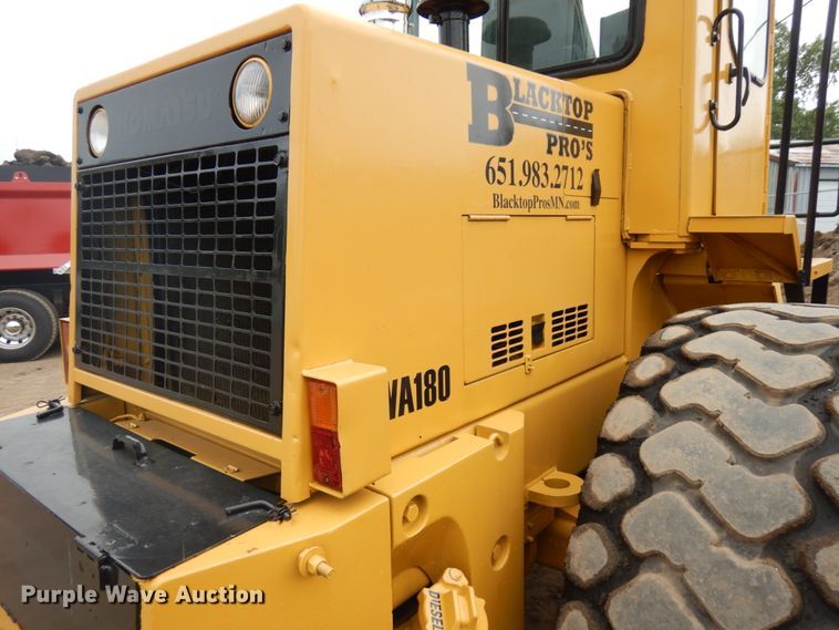 image for item IL9870 1989 Komatsu WA180  wheel loader