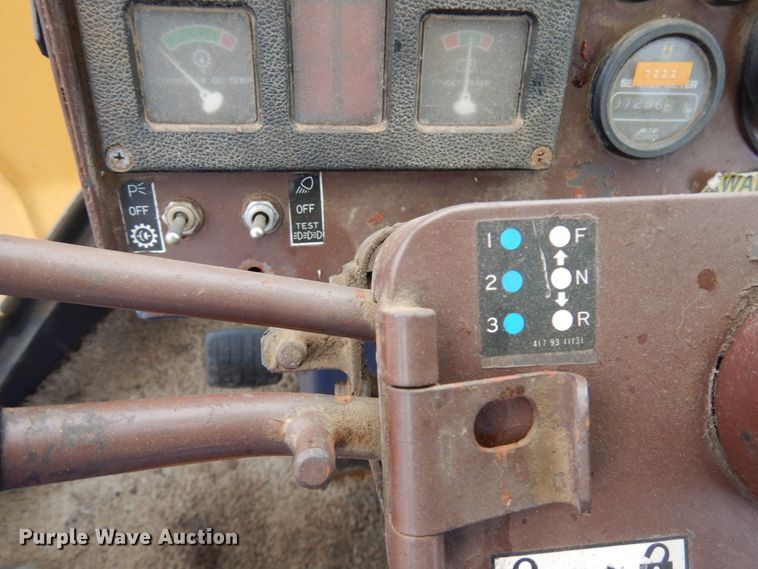 image for item IL9870 1989 Komatsu WA180  wheel loader