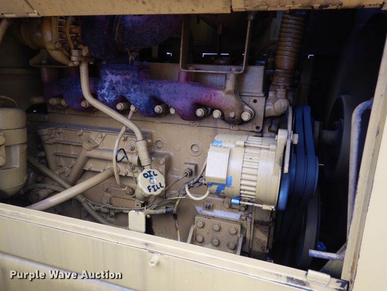 image for item IL9870 1989 Komatsu WA180  wheel loader