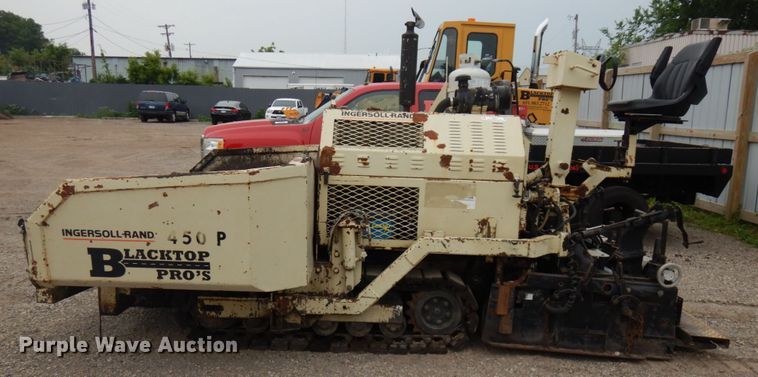image for item IL9871 Ingersoll Rand 450P  paver