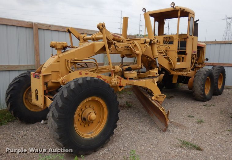 image for item IL9872 Huber-Warco  rigid frame motor grader