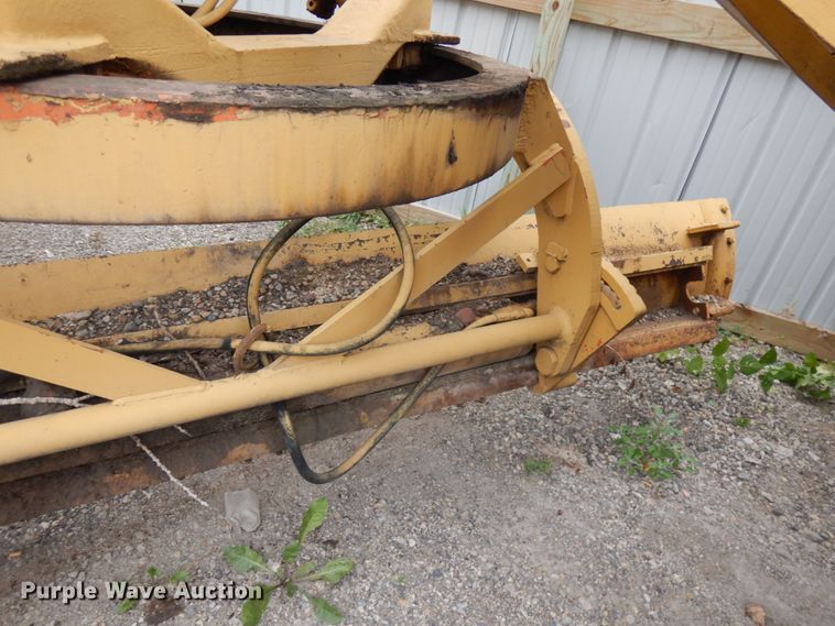 image for item IL9872 Huber-Warco  rigid frame motor grader