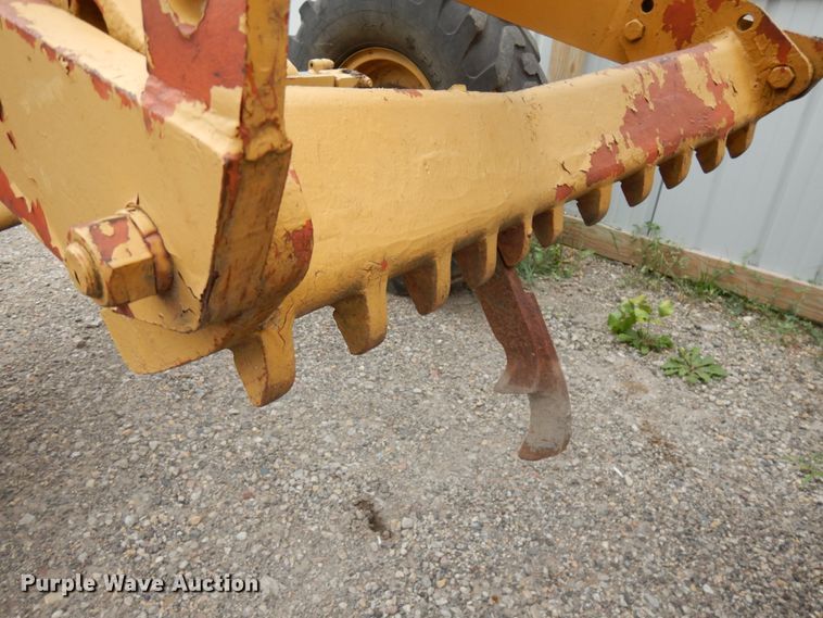 image for item IL9872 Huber-Warco  rigid frame motor grader