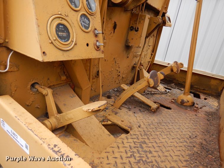 image for item IL9872 Huber-Warco  rigid frame motor grader