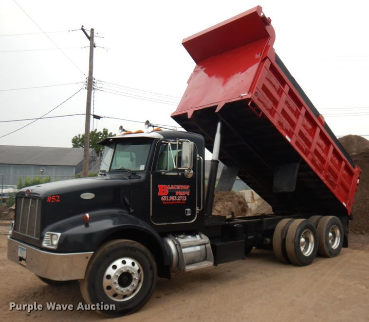 image for item IL9873 1999 Peterbilt 330  dump truck