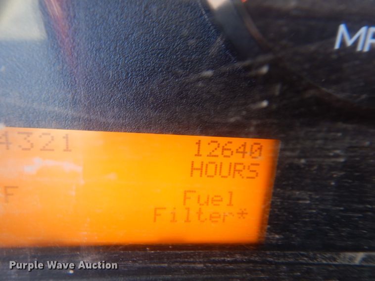 image for item IQ9699 2009 International WorkStar 7400  bucket truck