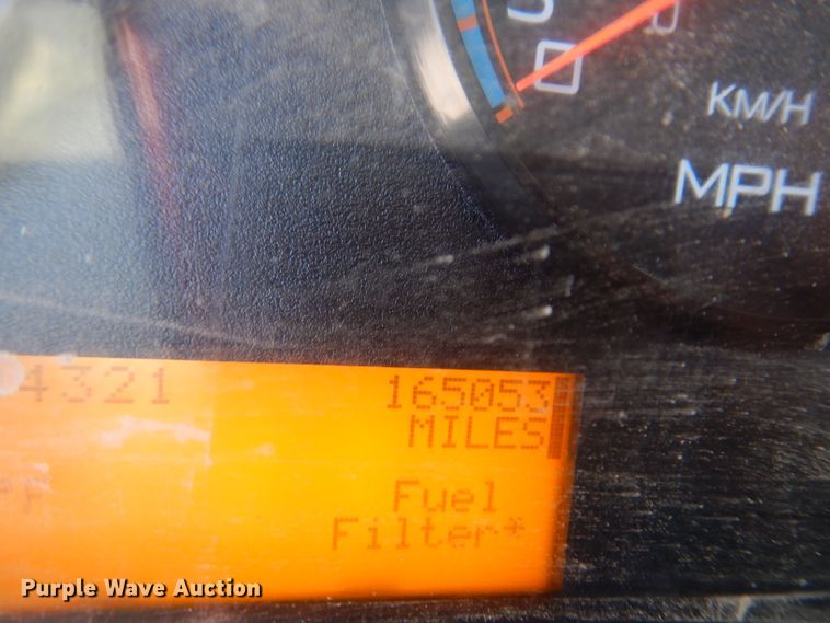 image for item IQ9699 2009 International WorkStar 7400  bucket truck