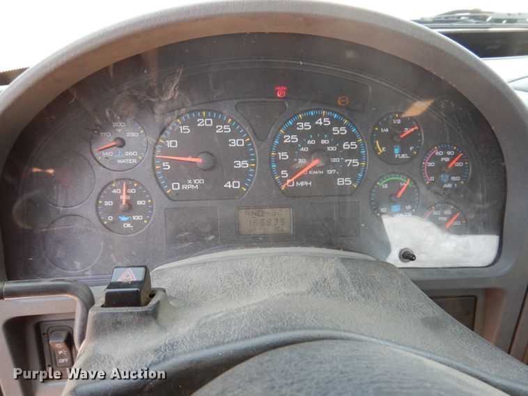 image for item IQ9700 2006 International WorkStar 7400  bucket truck