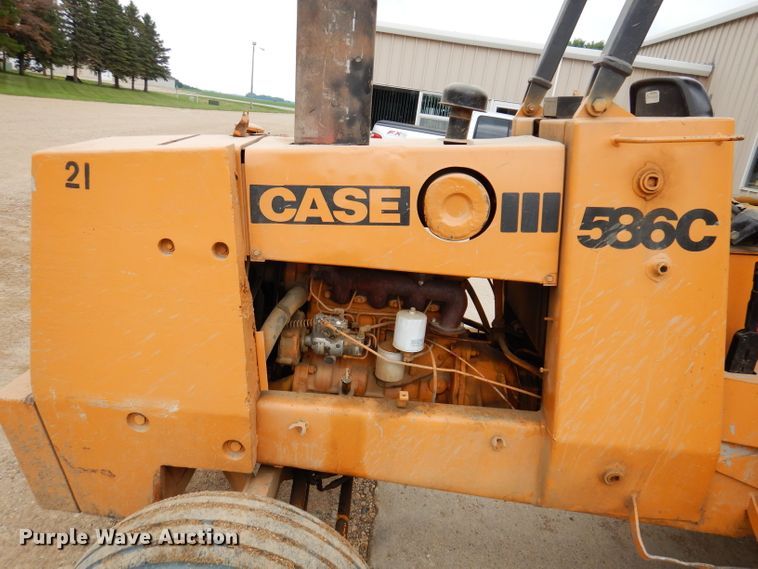 image for item IQ9710 1980 Case 586C  forklift