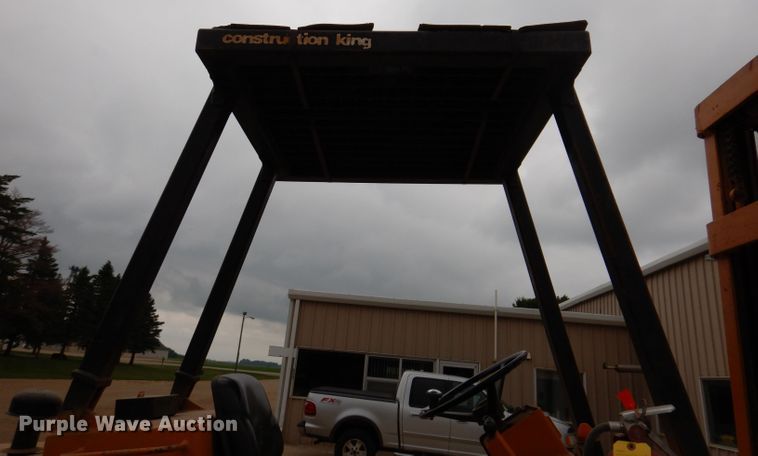 image for item IQ9710 1980 Case 586C  forklift