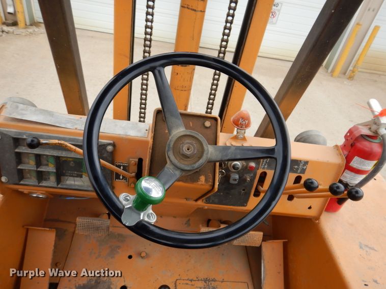 image for item IQ9710 1980 Case 586C  forklift