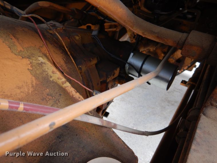 image for item IQ9710 1980 Case 586C  forklift