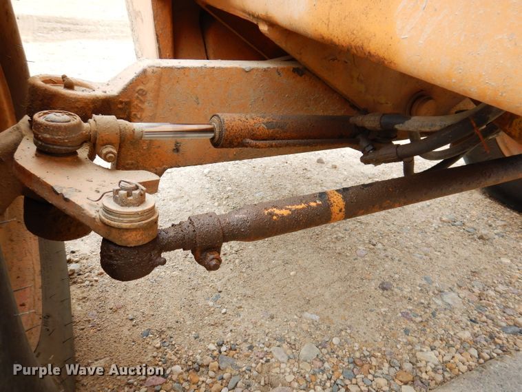 image for item IQ9710 1980 Case 586C  forklift