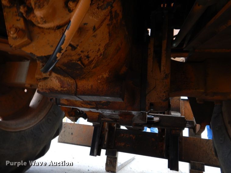 image for item IQ9710 1980 Case 586C  forklift