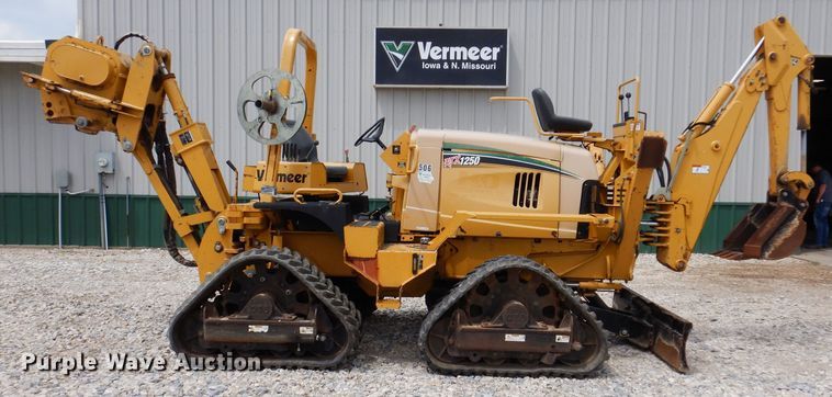 image for item IQ9711 2008 Vermeer RTX1250  cable plow