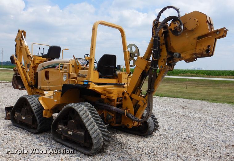 image for item IQ9711 2008 Vermeer RTX1250  cable plow