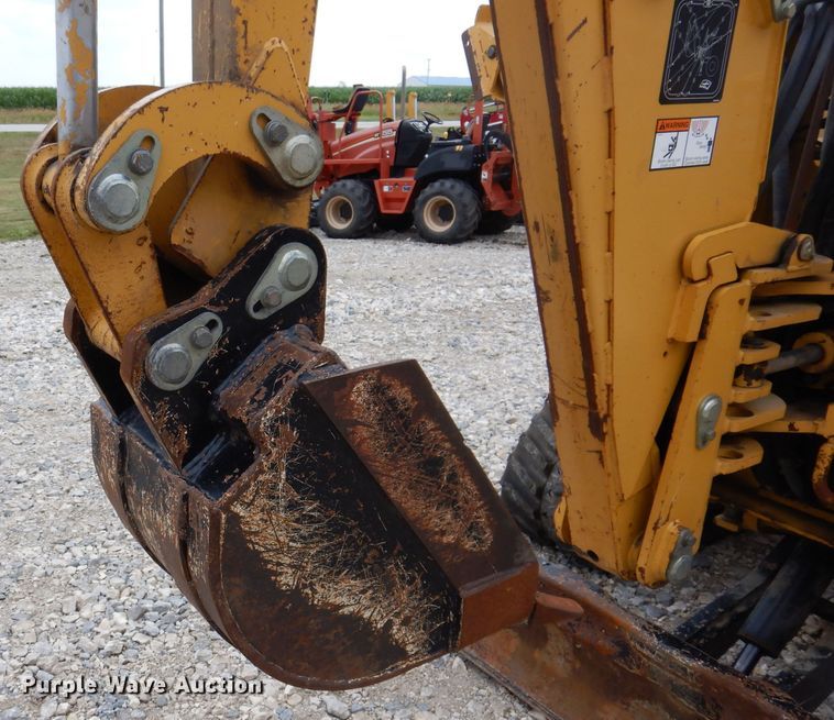 image for item IQ9711 2008 Vermeer RTX1250  cable plow