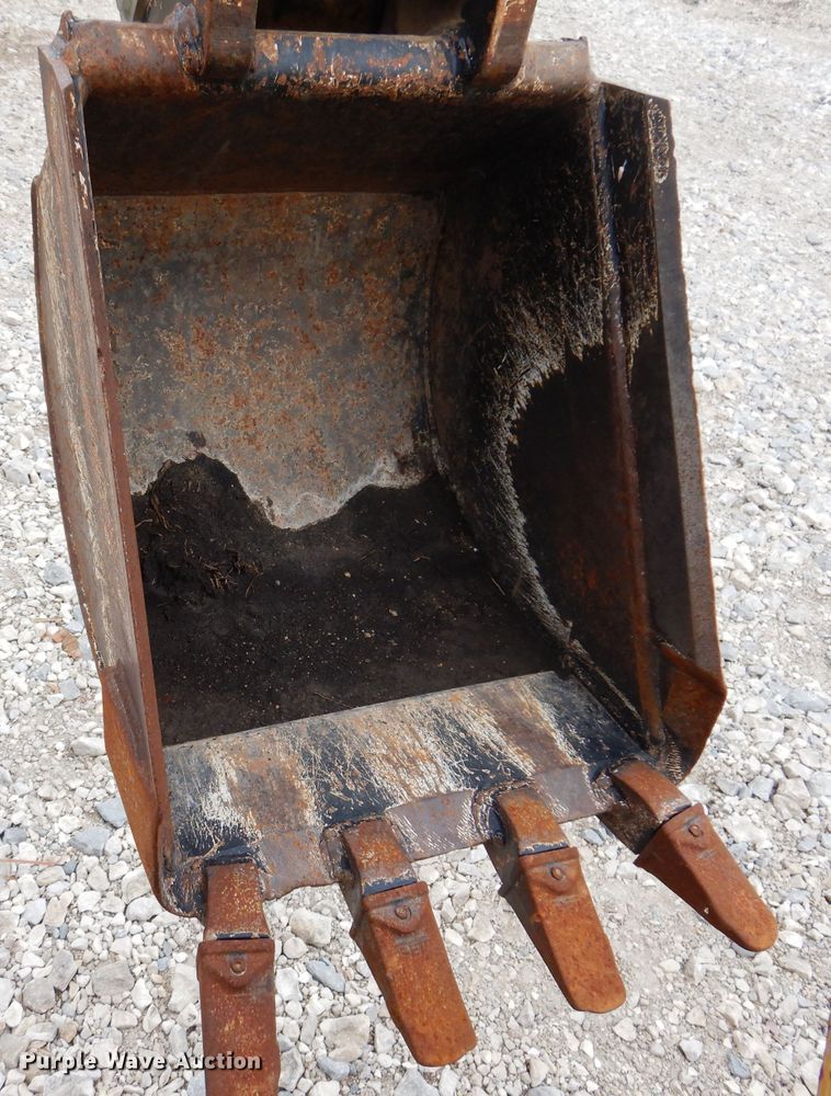 image for item IQ9711 2008 Vermeer RTX1250  cable plow