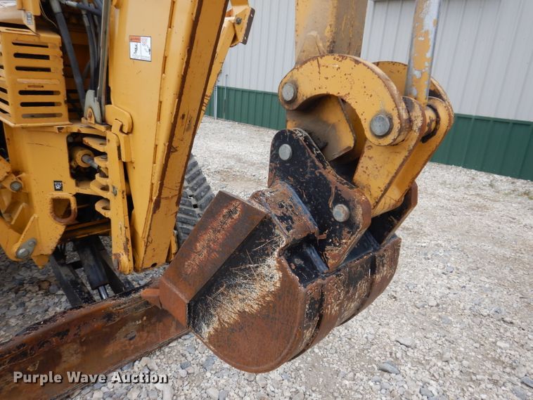 image for item IQ9711 2008 Vermeer RTX1250  cable plow