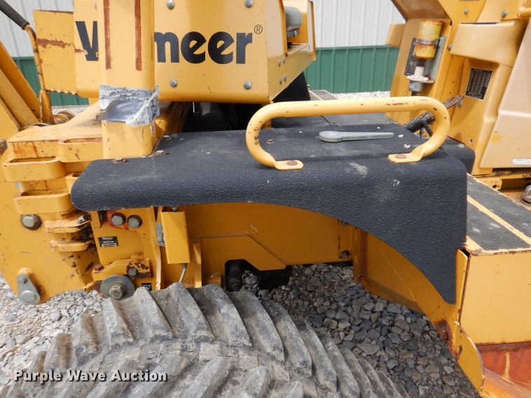 image for item IQ9711 2008 Vermeer RTX1250  cable plow