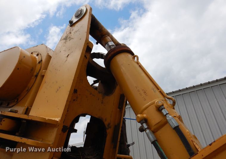 image for item IQ9711 2008 Vermeer RTX1250  cable plow