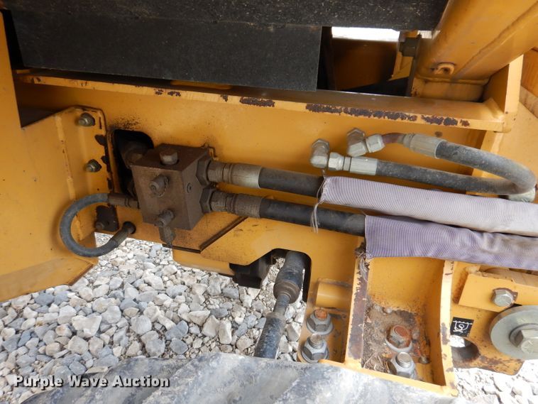 image for item IQ9711 2008 Vermeer RTX1250  cable plow