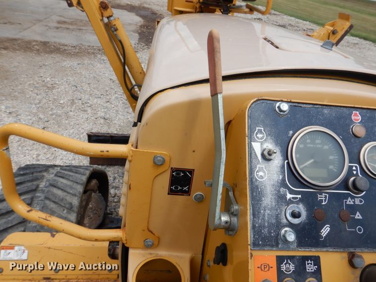 image for item IQ9711 2008 Vermeer RTX1250  cable plow