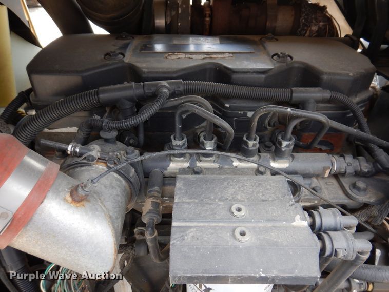 image for item IQ9711 2008 Vermeer RTX1250  cable plow